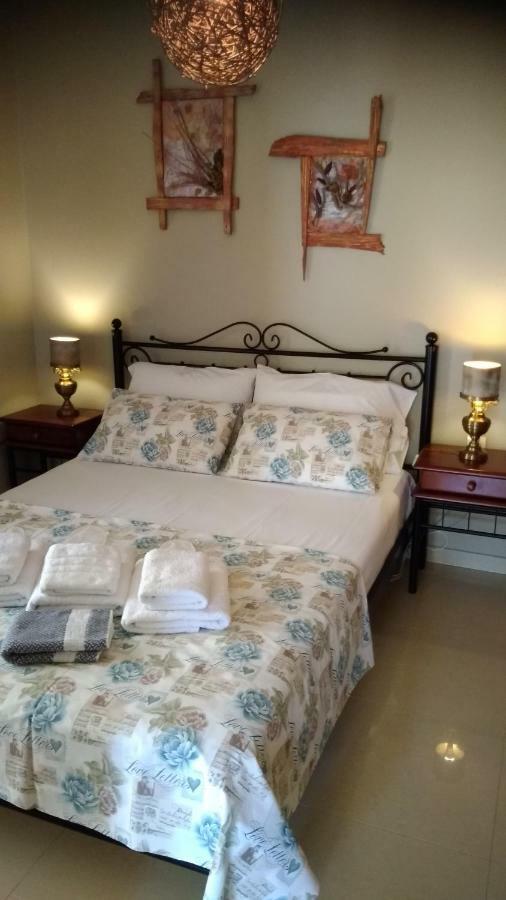 Iris Deluxe Suites 2 Kavala Dış mekan fotoğraf